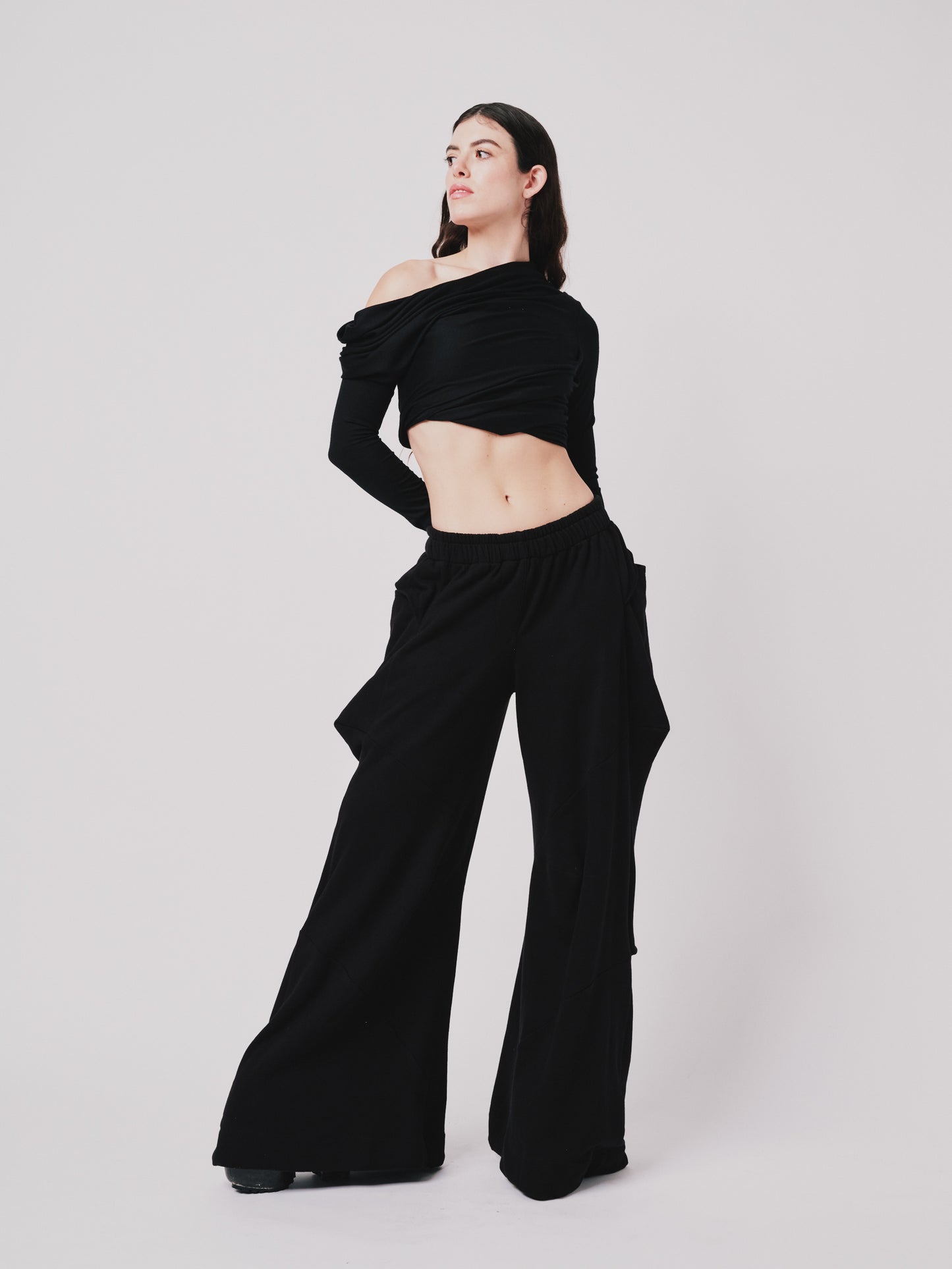 Track Cargo pant - Black | PRE-ORDER